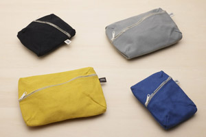 POUCH